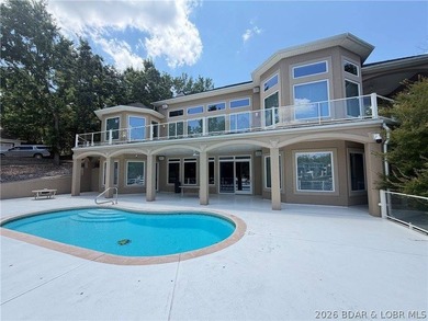 One of a Kind Property Located in the Village of Shawnee Bend - photo 2