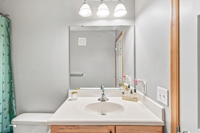 Welcome to this charming 4-bedroom, 4-bathroom home located on a - photo 31