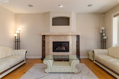 Experience luxury riverfront living with sweeping Columbia River - photo 17