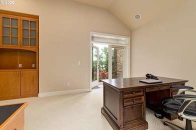 Experience luxury riverfront living with sweeping Columbia River - photo 20