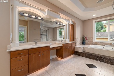 Experience luxury riverfront living with sweeping Columbia River - photo 28