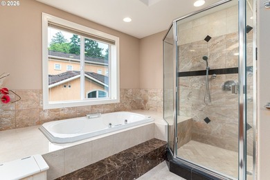 Experience luxury riverfront living with sweeping Columbia River - photo 29