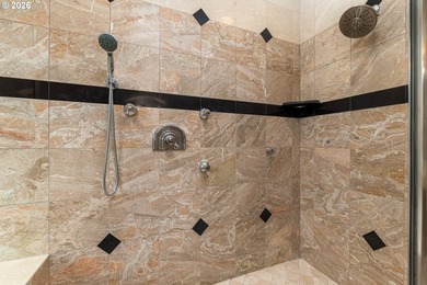 Experience luxury riverfront living with sweeping Columbia River - photo 30