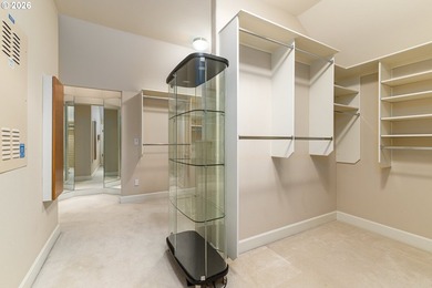 Experience luxury riverfront living with sweeping Columbia River - photo 31