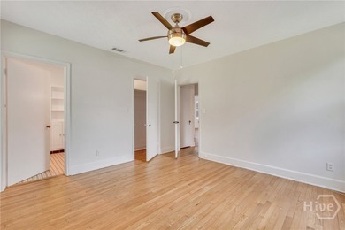Space, Space & More Space. Situated directly on vibrant Hull - photo 36
