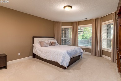 Experience luxury riverfront living with sweeping Columbia River - photo 39