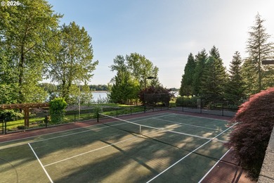 Experience luxury riverfront living with sweeping Columbia River - photo 47