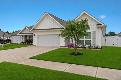 Welcome to a beautifully maintained residence in the heart of - photo 4