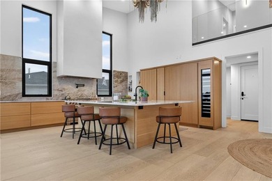 Experience the pinnacle of lakeside luxury at 16 Seminole Circle - photo 11