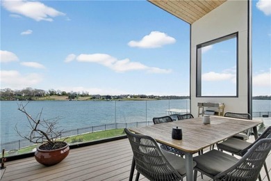 Experience the pinnacle of lakeside luxury at 16 Seminole Circle - photo 12