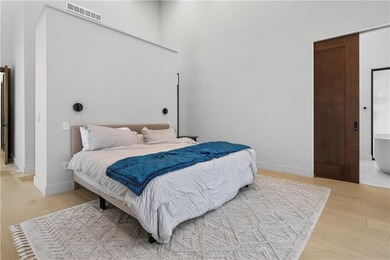 Experience the pinnacle of lakeside luxury at 16 Seminole Circle - photo 22