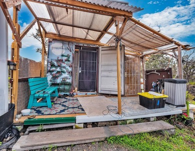 A RARE OPPORTUNITY FOR A VERSATILE OFF-GRID COMPOUND WITH SELLER - photo 26
