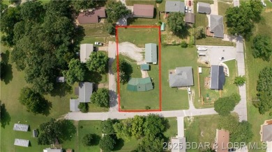 Charming 3 bed, 1.5 bath earth contact home on a quiet dead-end