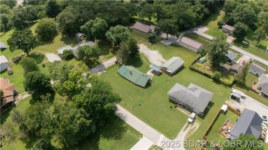 Charming 3 bed, 1.5 bath earth contact home on a quiet dead-end