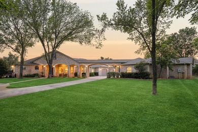 Tucked beneath a canopy of mature trees on two beautifully - photo 2