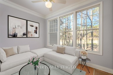 Exceptional Saddle Ridge townhome in the heart of Reynolds Lake