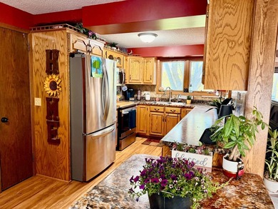 LAKE LIFE ON AN ACREAGE - the best of both worlds! This stunning - photo 16