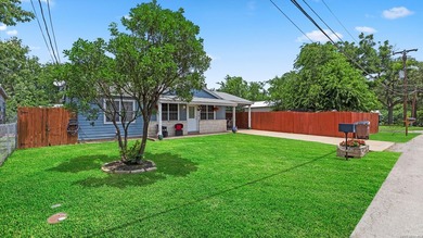 Welcome to this charming and move-in-ready gem offering 3 - photo 2
