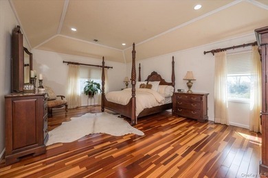 Welcome to This Stunning Postmodern Masterpiece in Half Hollow - photo 23