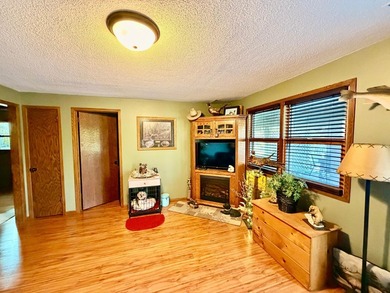 LAKE LIFE ON AN ACREAGE - the best of both worlds! This stunning - photo 29