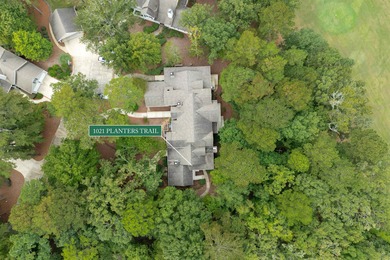 Exceptional Saddle Ridge townhome in the heart of Reynolds Lake