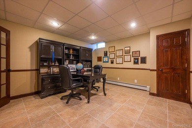 Welcome to This Stunning Postmodern Masterpiece in Half Hollow - photo 35