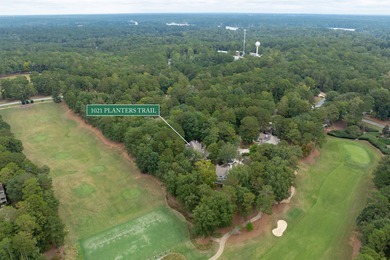 Exceptional Saddle Ridge townhome in the heart of Reynolds Lake