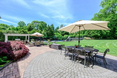 Welcome to This Stunning Postmodern Masterpiece in Half Hollow - photo 41