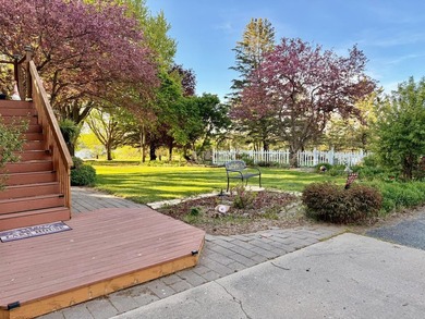 LAKE LIFE ON AN ACREAGE - the best of both worlds! This stunning - photo 41