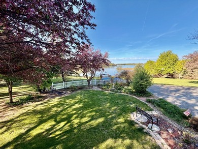 LAKE LIFE ON AN ACREAGE - the best of both worlds! This stunning - photo 45