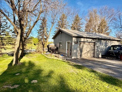LAKE LIFE ON AN ACREAGE - the best of both worlds! This stunning - photo 56