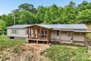 (private lake, pond, coastal) Home For Sale in Marshall North Carolina