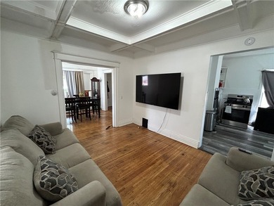 Excellent investment opportunity with immediate rental income! - photo 8