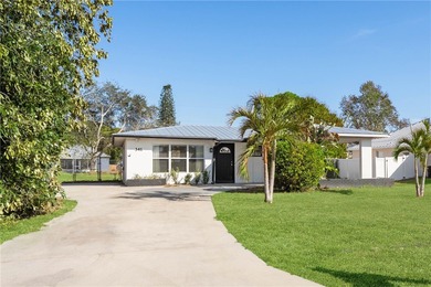 St. Lucie River Home Active Under Contract in Port Saint Lucie Florida