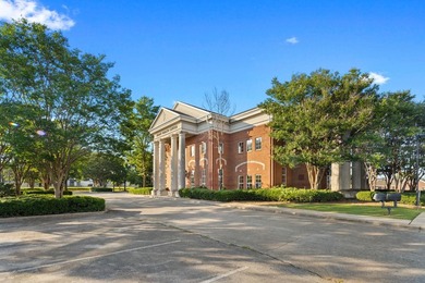This stately medical building in the center downtown Florence - photo 16