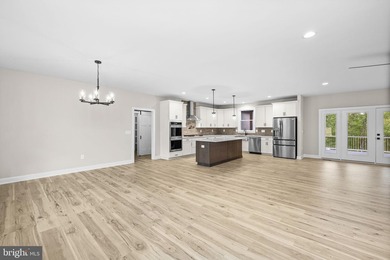 Experience elevated lake living in this brand new waterfront - photo 21