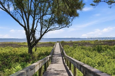 Nestled on a quiet cul-de-sac just steps from Port Royal Sound - photo 33