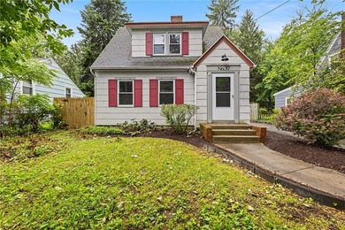 TRANSPARENTLY PRICED TO SELL! Welcome to 37 Hartfeld Dr! A - photo 7