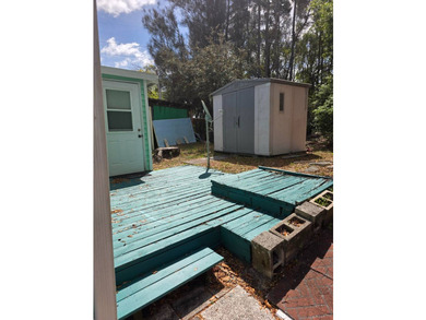 Welcome to this charming and fully furnished 2-bedroom - photo 3