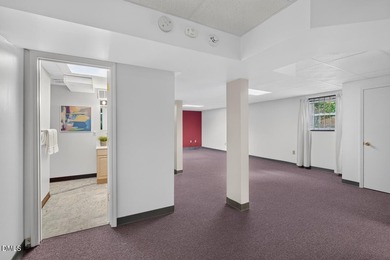 Built in 1962, this beautifully maintained home is a testament - photo 31
