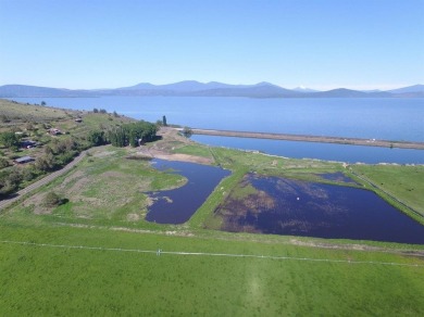 Lake Home For Sale in Klamath Falls, Oregon