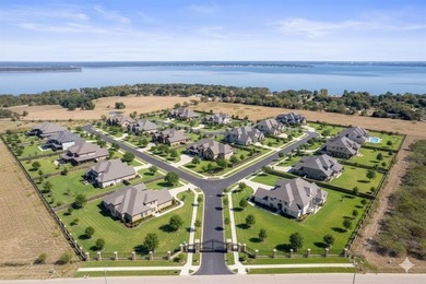 Lake Acreage For Sale in Kemp, Texas