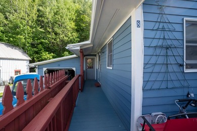 Enjoy the best of Island Pond (Brighton) living, where - photo 3