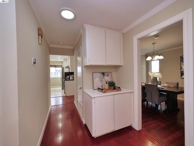 Nestled in a quiet cul-de-sac in Fremont's desirable Brookvale - photo 24