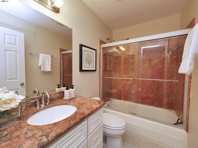 Nestled in a quiet cul-de-sac in Fremont's desirable Brookvale - photo 27