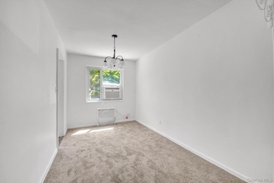 A Rare Find - A Duplex-Style Unit With Outdoor Patio. Situated - photo 5