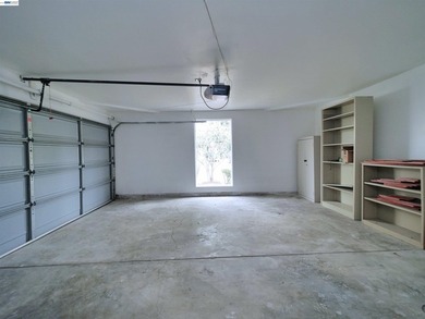 Nestled in a quiet cul-de-sac in Fremont's desirable Brookvale - photo 36