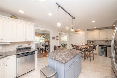 Don't miss this Diamond in the rough which features a Bay Shore - photo 10