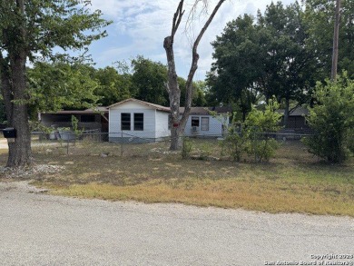 Lake Dunlap Home For Sale in New Braunfels Texas