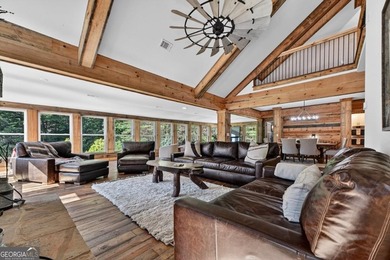 Welcome to one of Lake Blue Ridge's most extraordinary - photo 2